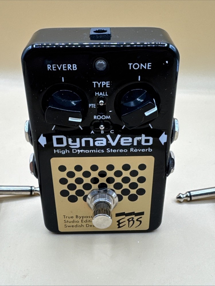 EBS DynaVerb Effect Pedal Guitar Reverb STUDIO EDITION Used