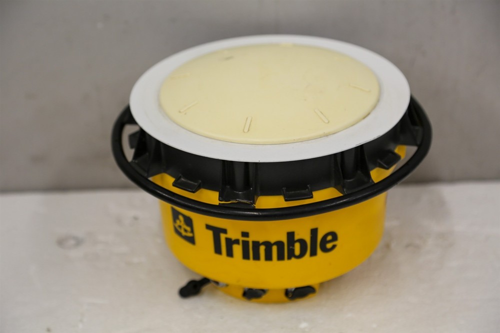 Trimble 4800 GPS Base Receiver (free ship) (S19)