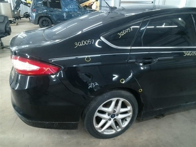 FUSION 2016 High Mounted Stop Light 104580973