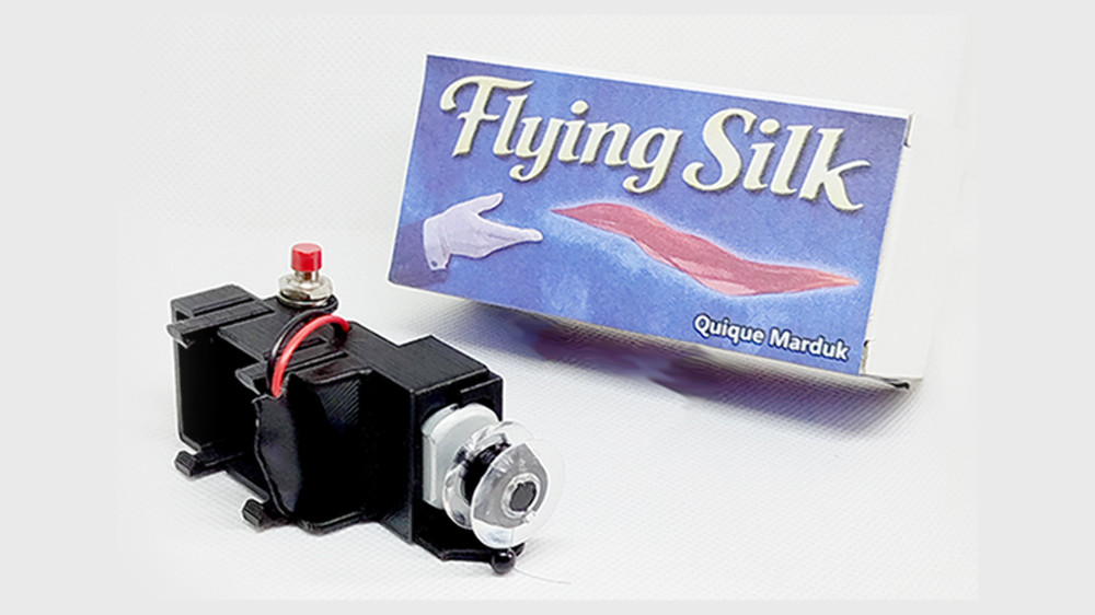 Flying Silk by Quique Marduk