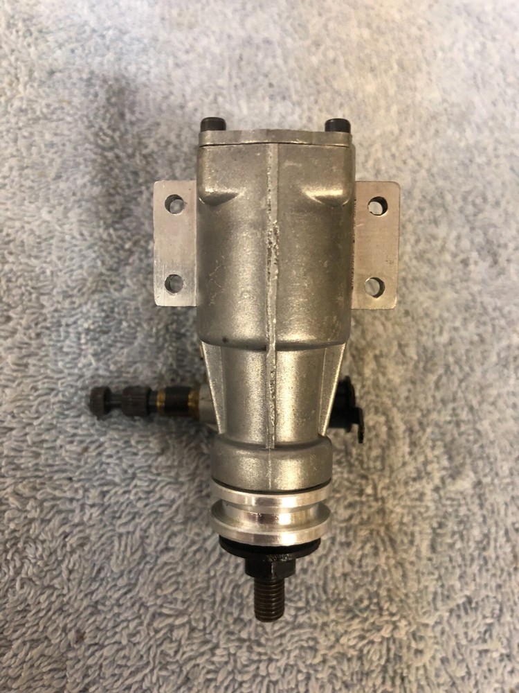 BRAT 28 RC ENGINE WITH MUFFLER