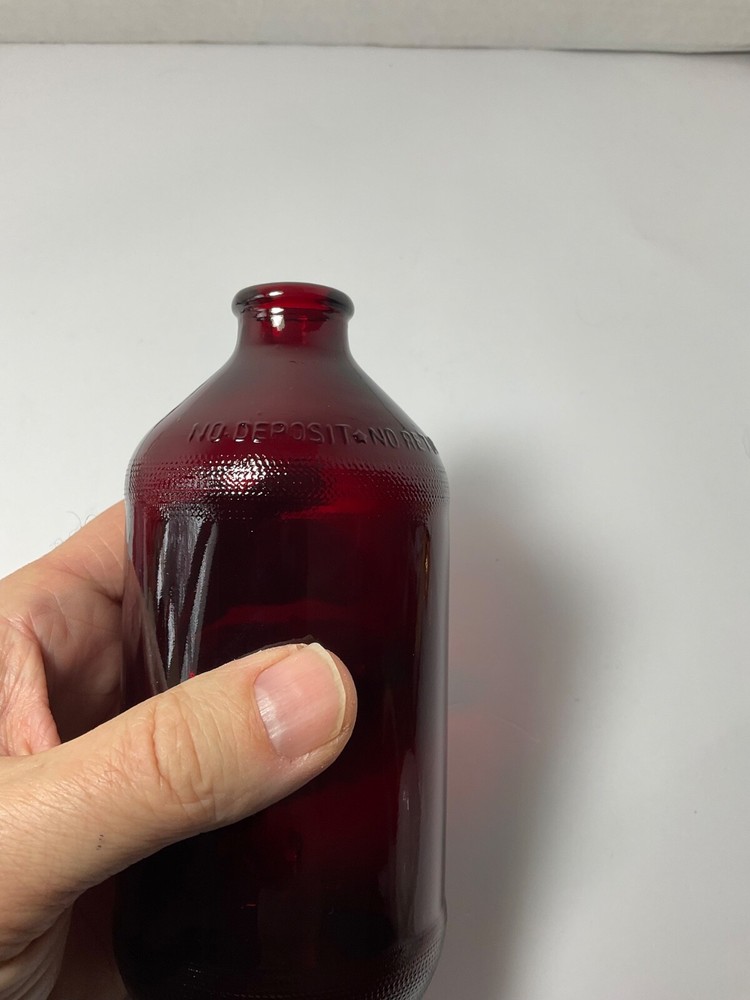 ROYAL RUBY ANCHOR HOCKING RUBY RED CONE TOP SMALL SIZE NO DEPOSIT BEER BOTTLE