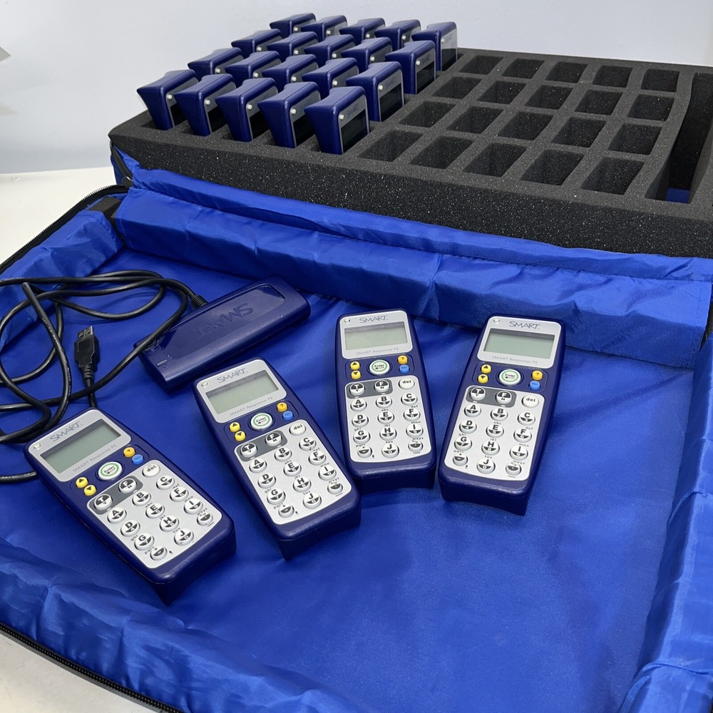 Smart Response PE Smart System Clicker 24 Clickers 1 Receiver With Original Case