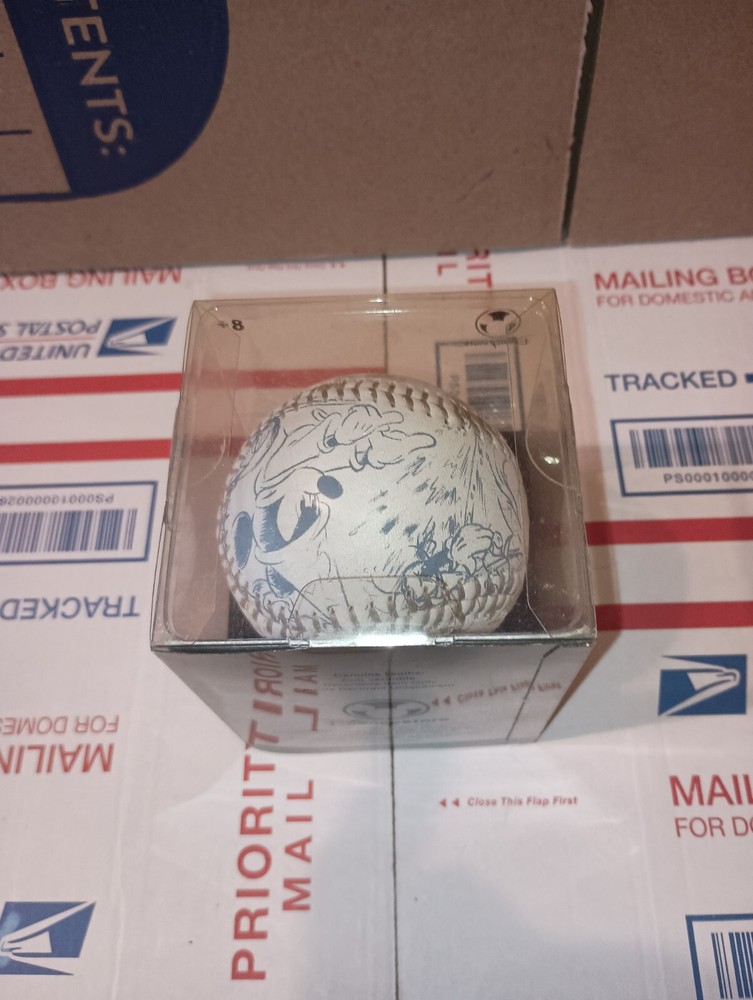Disney Store Studio Col. Innovation Imagination Magic Exclusive Baseball NEW.