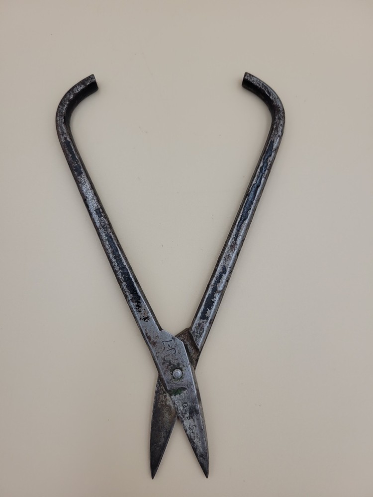 VINTAGE CLAUSS USA 7"  Snips