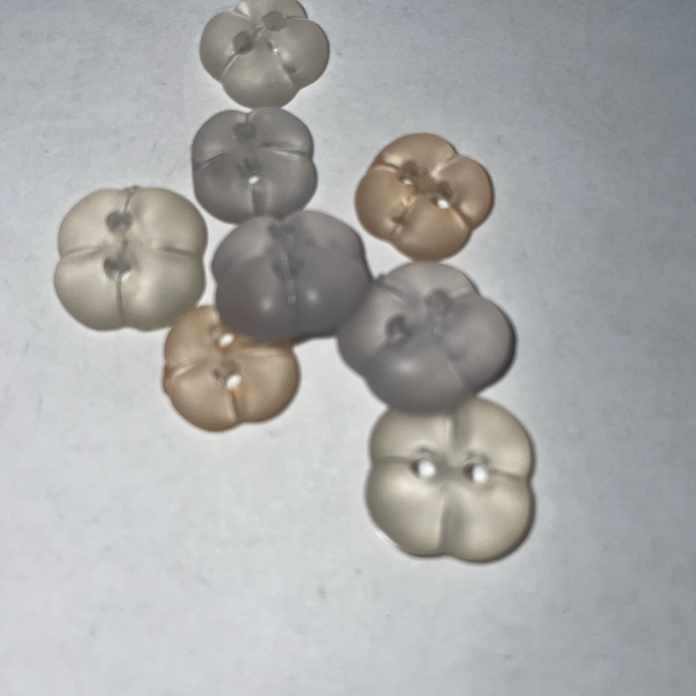 10 Plastic Assortment Flower Shape Buttons