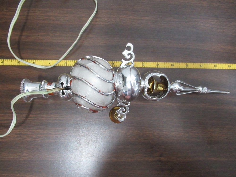 Vintage Tree Topper silver with light