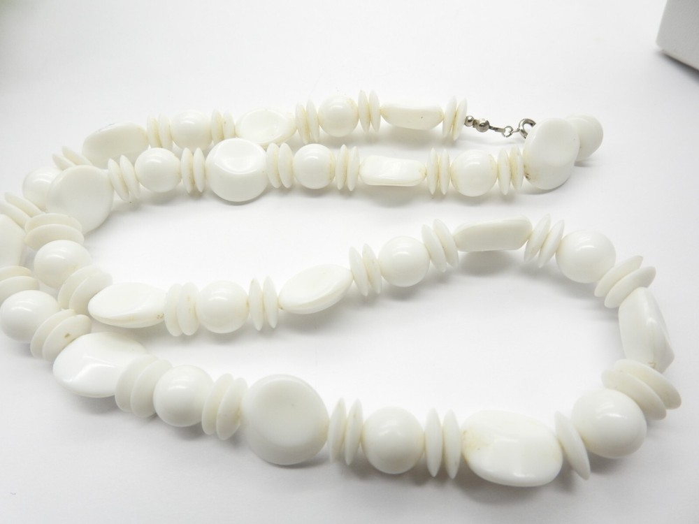 White Plastic Beaded 25 Inch Necklace Vintage