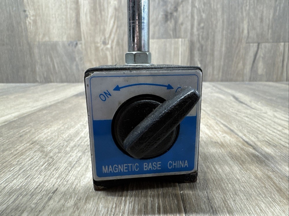 Generic Magnetic Indicator Base / Stand 9" Tall x 2" by 2.5" Base Preowned