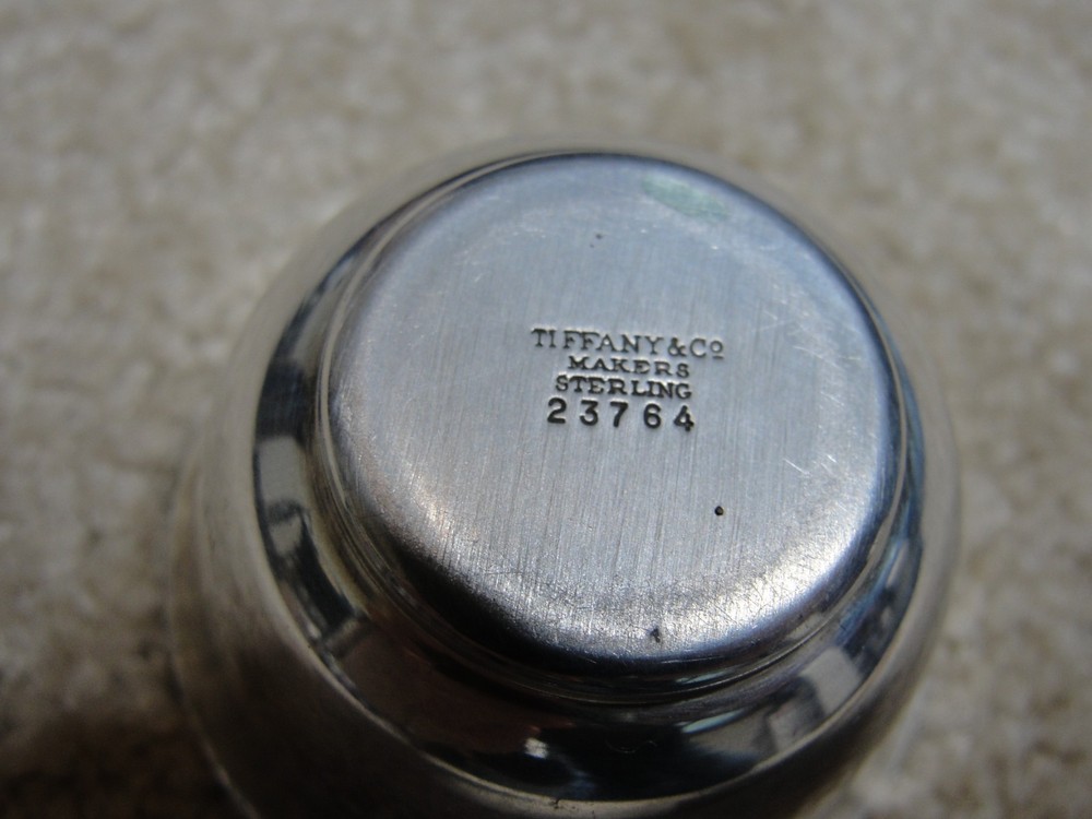 Tiffany & Co. Makers Sterling Silver mini/tiny condiment cup bowl 23764 (24g)