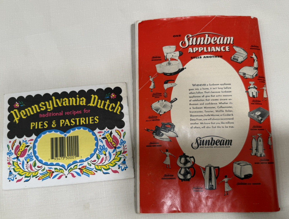 Vintage 1950 Sunbeam Automatic Mixmaster Instruction Manual Recipe Book