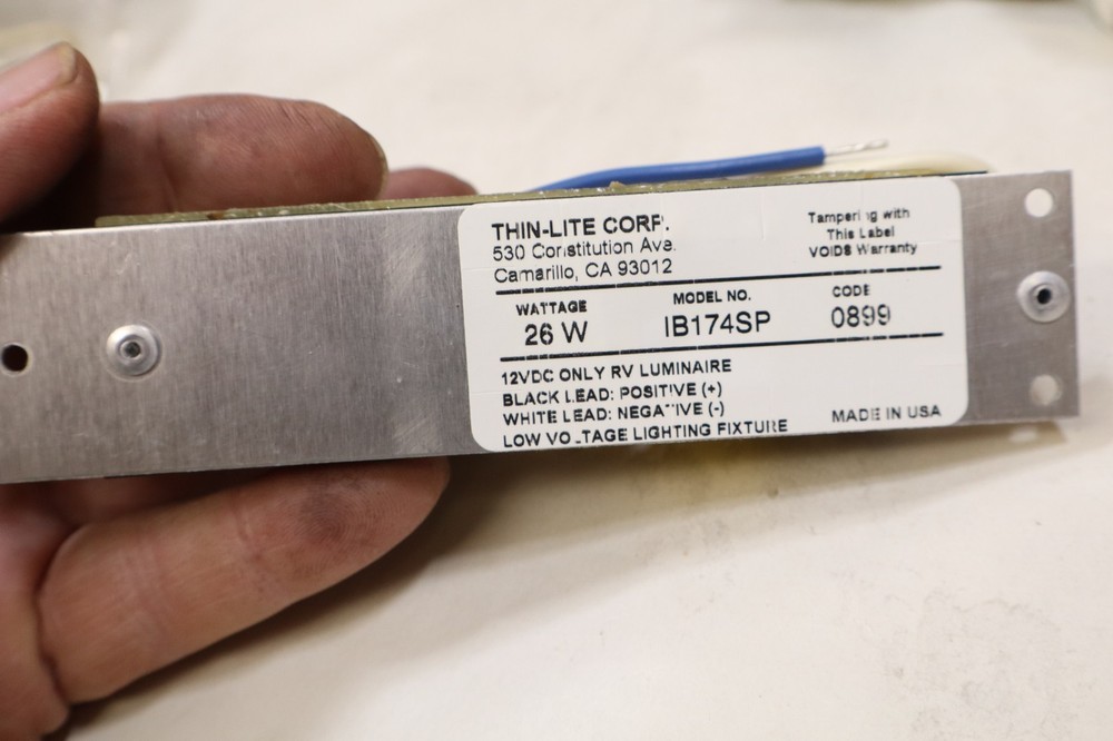 THIN-LITE REPLACEMENT BALLAST IB174SP Unused no packaging RM