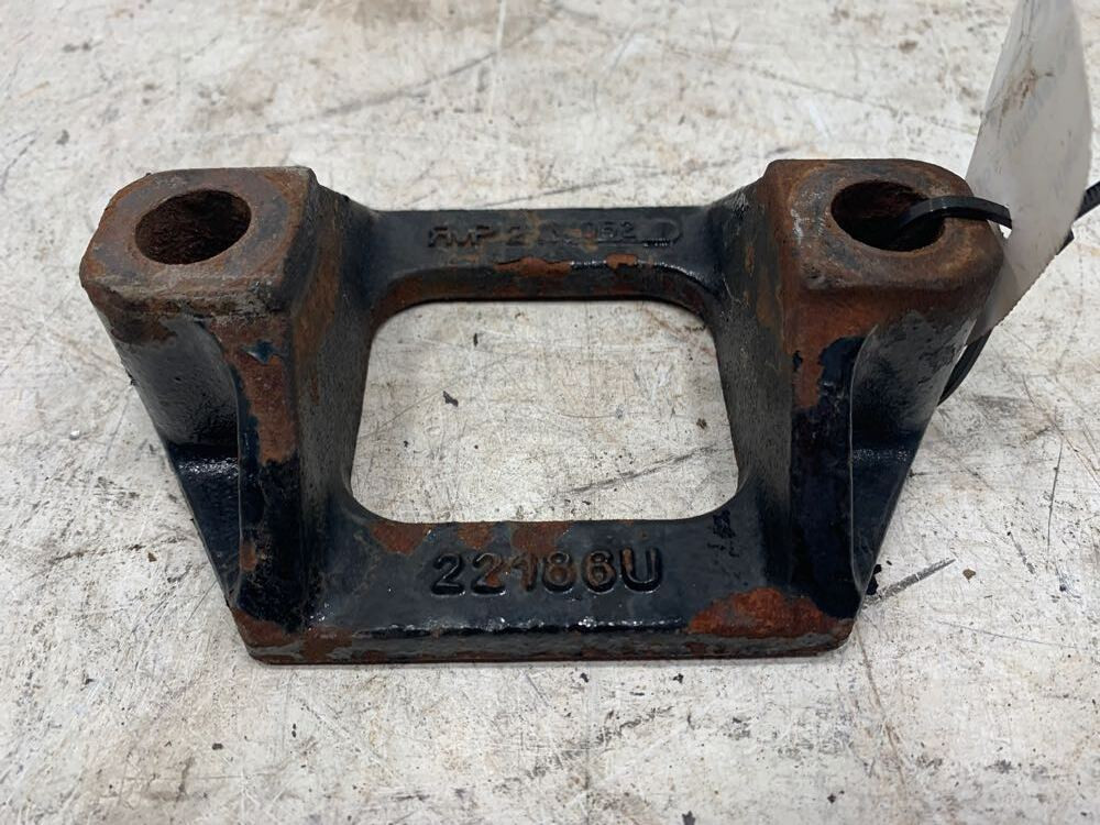 Peterbilt Torque Rod Bracket (338-10298)