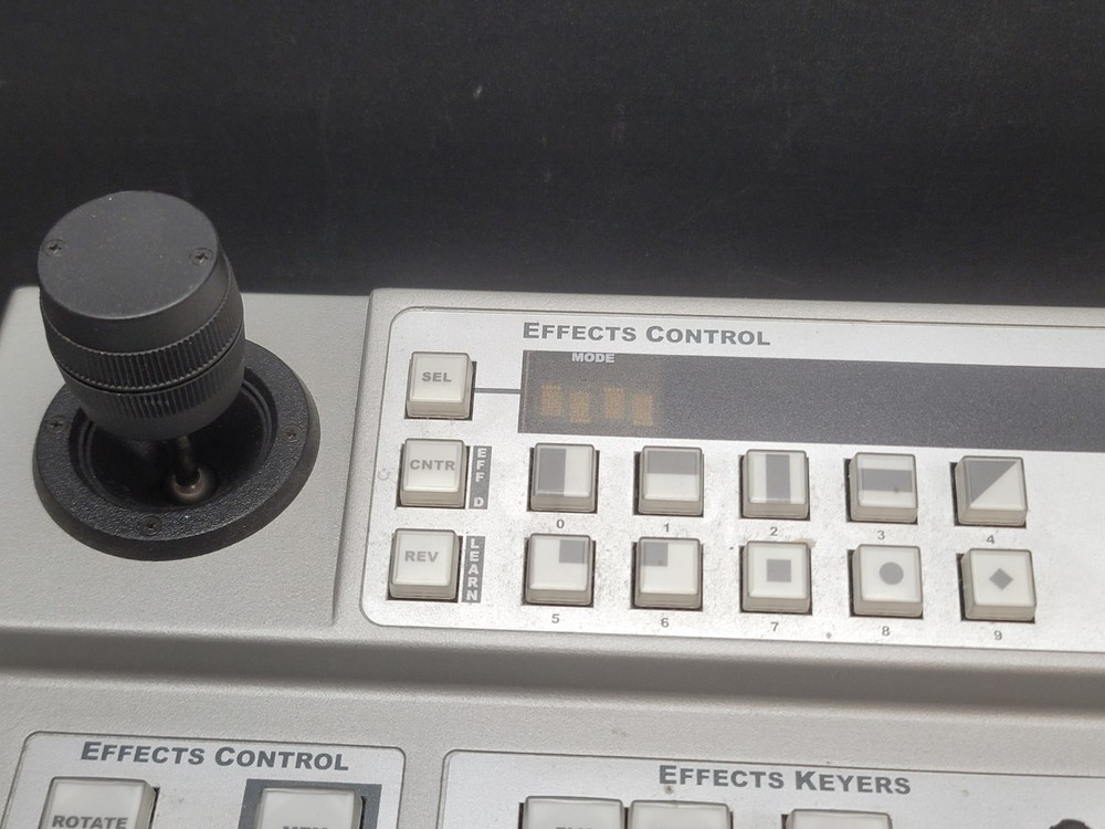 Ross Synergy 100 Switcher Control Panel