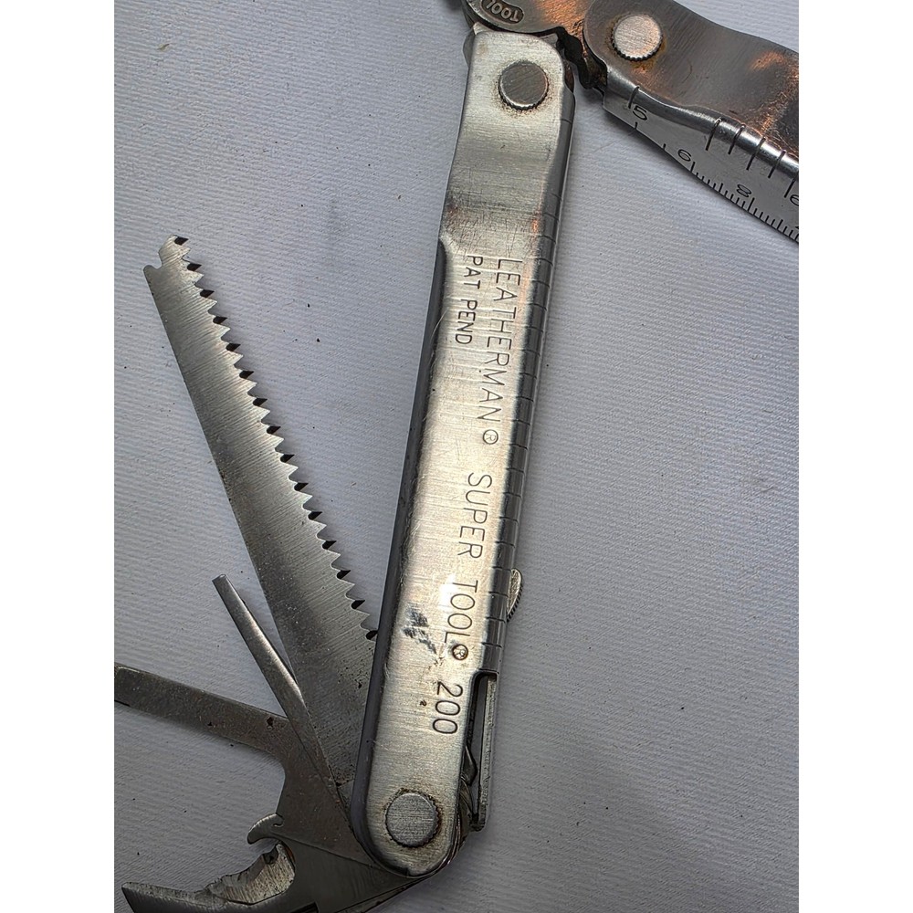 Leatherman Super Tool 200 Multi Tool Good Shape