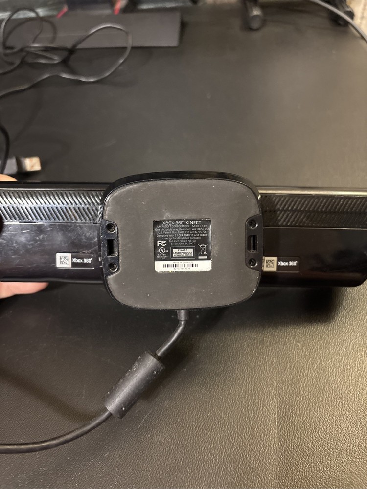 Microsoft 1414 Xbox 360 Kinect Sensor Bar Only Black Untested