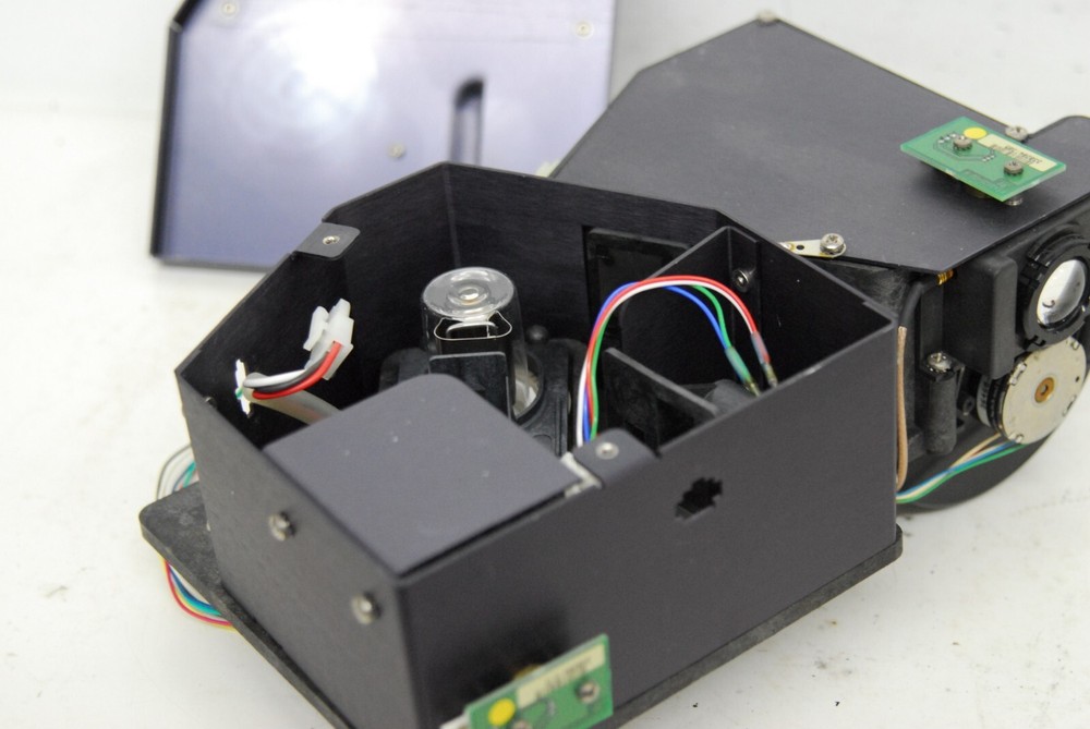 Beckman DU 530 - Lamp, Slit, Filter Wheel Assembly