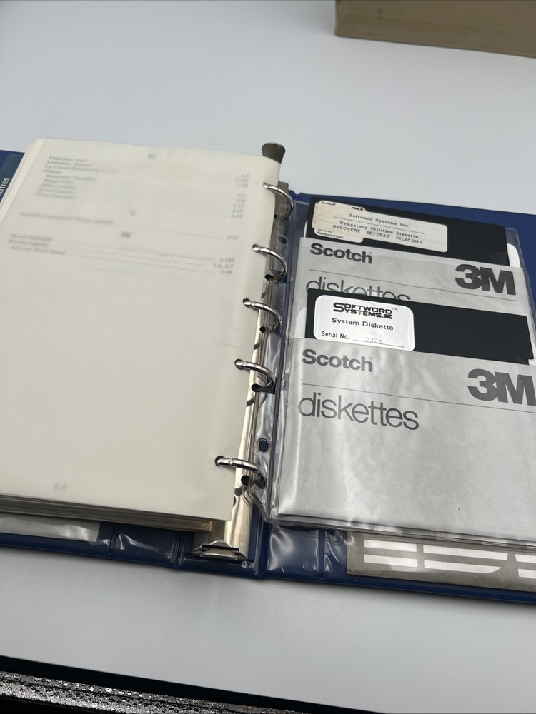 1982 MultiMate Pro Word Processor for IBM PC Manual +5 floppy disks, Good Cond!