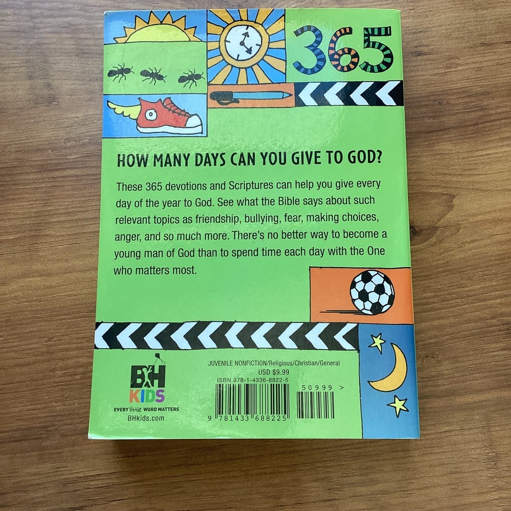 365 Daily Devotions for Boys Bible Scripture Christian Religious Paperback Book