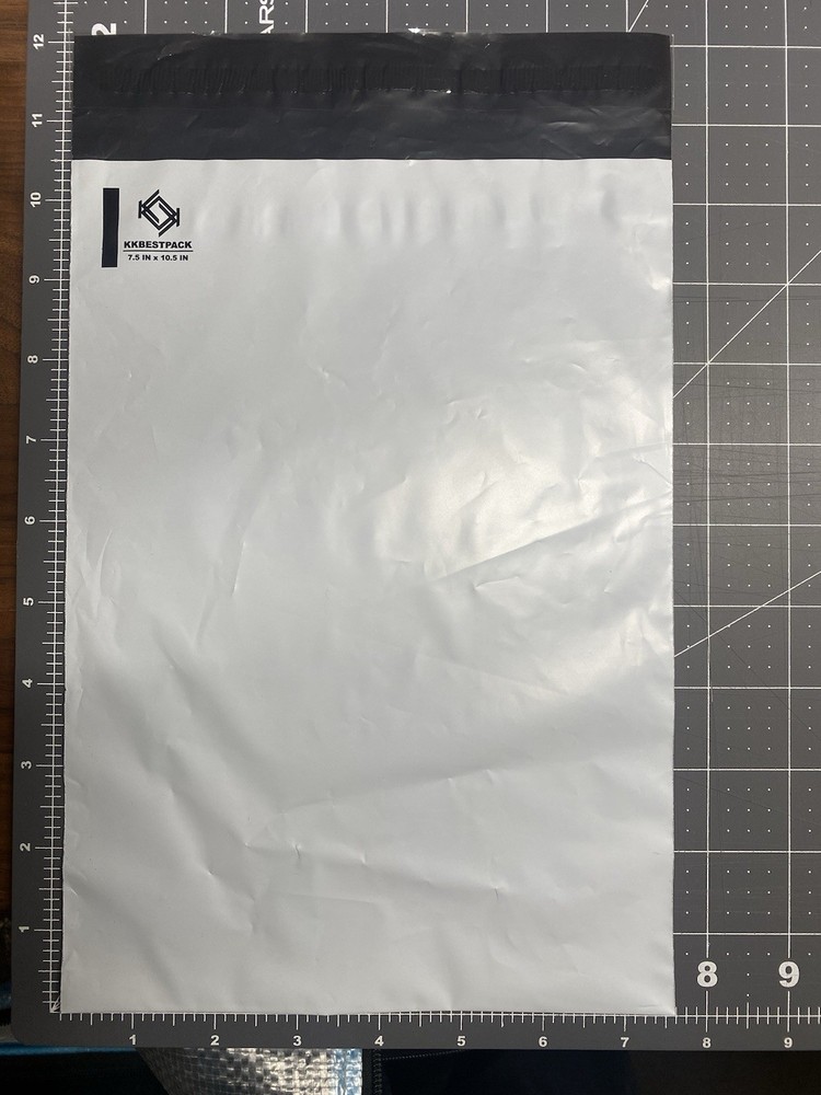 Poly Mailer Bags 20ct - 7.5” X 10.5”