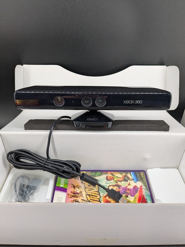 Microsoft XBOX 360 Sensor With Game In Box Sealed Cords