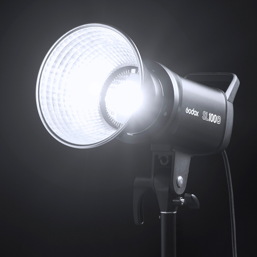 US Godox SL100D Bowens Daylight COB LED Video Continuous Light White Version