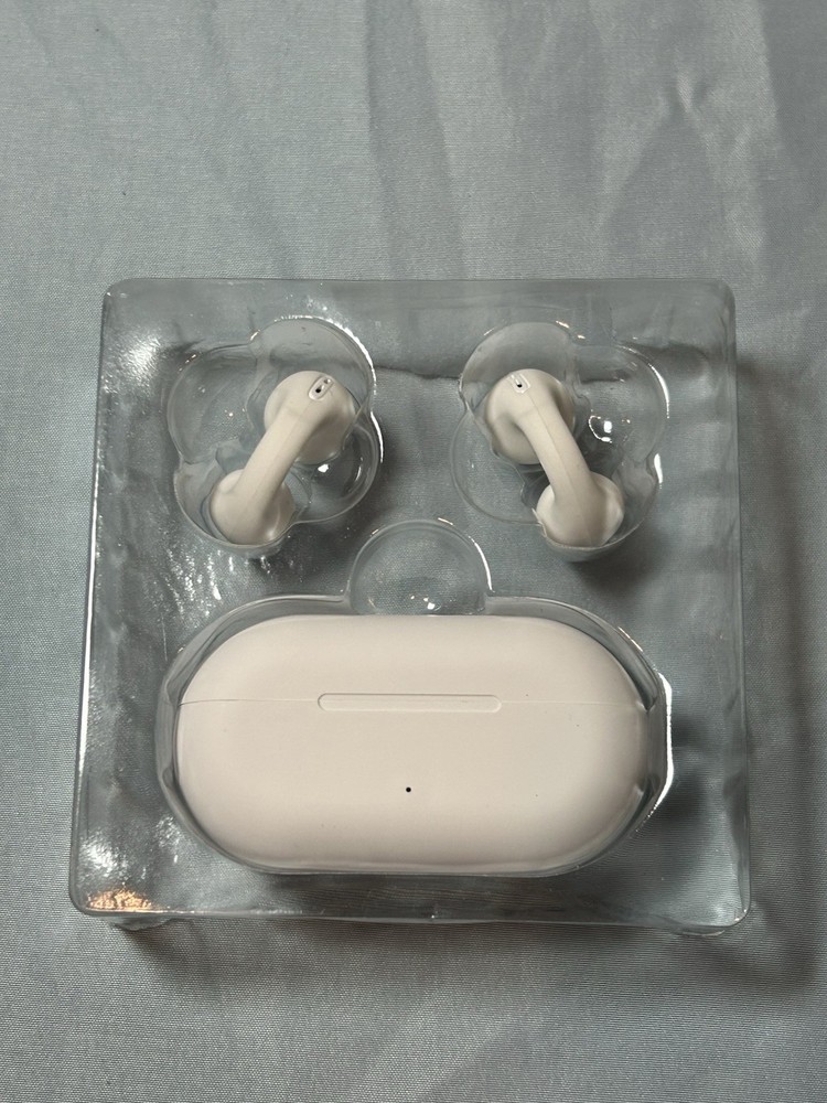 White Base Jaxx Bluetooth Headset-Ear Conduction-New