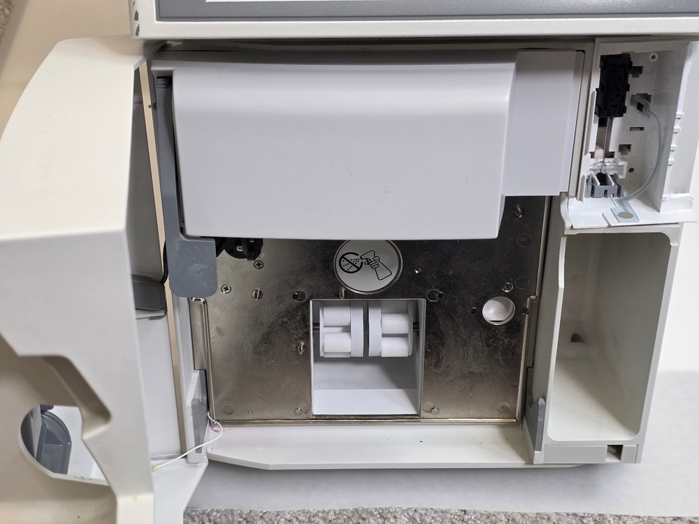 Siemens - RAPIDPoint 500 - Blood Gas Analyzer Bar Code Reader Touchscreen LCD