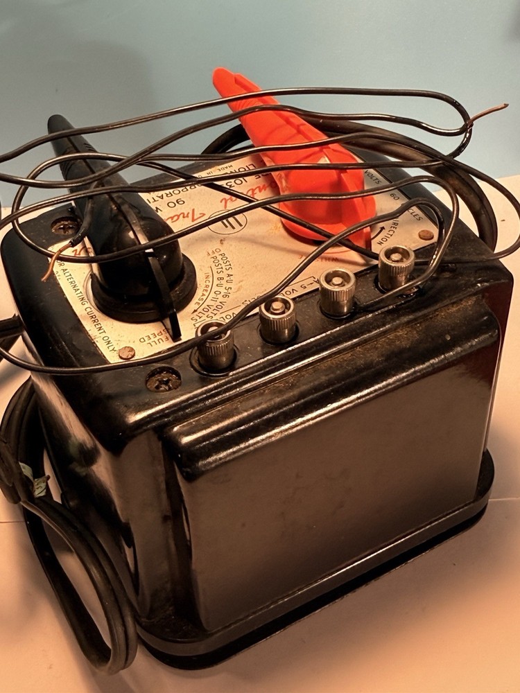 Lionel 1033 90 Watt Multi-Control Transformer Original Box Needs New Cord Split