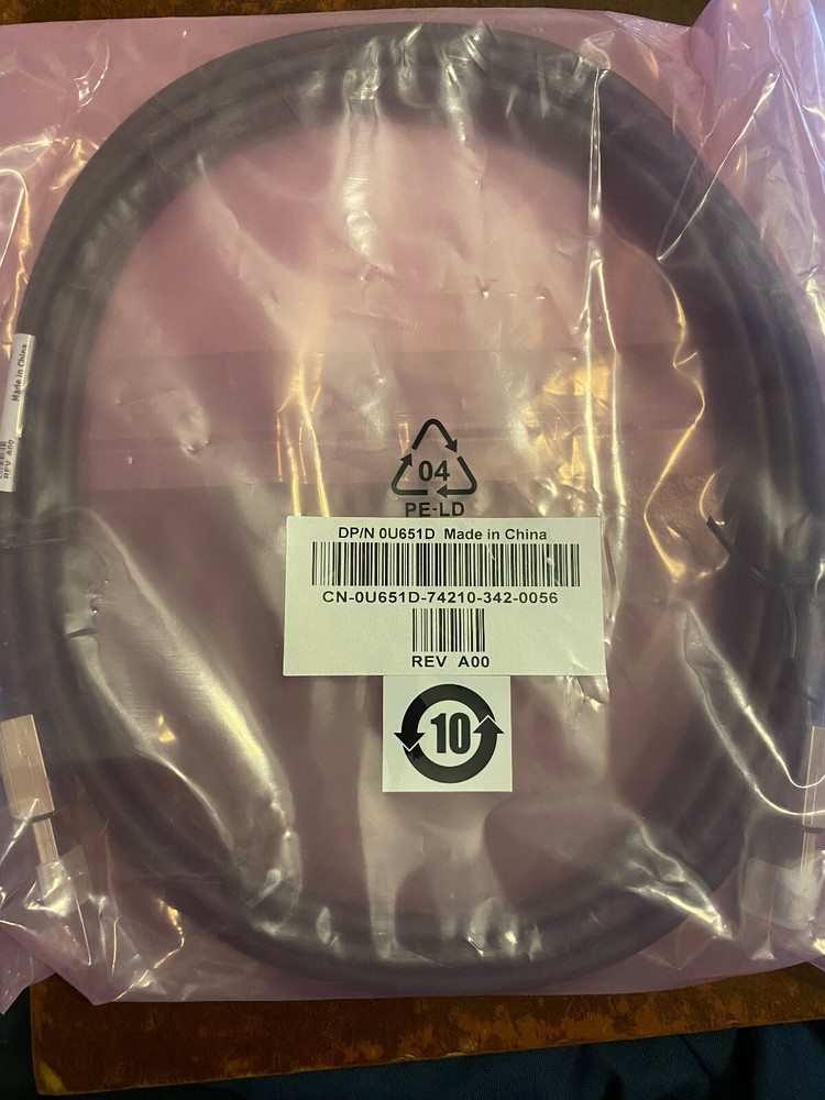 New Dell P/N 0U651D SAS 6Gbps RAID controller cable 4m / 13 ft