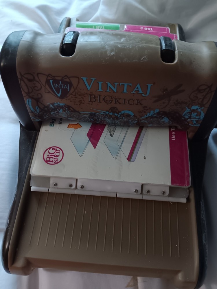 Vintaj Bigkick With Platform Cutting Machine