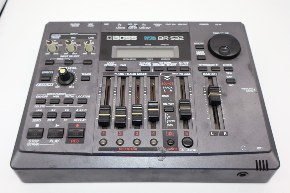 BOSS BR-532 Digital Studio *UNTESTED*  No Power Cable
