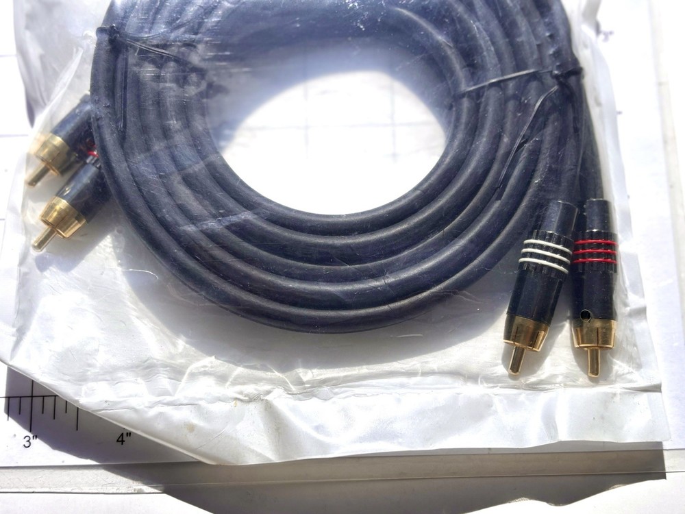 Stereo RCA Cable -6ft