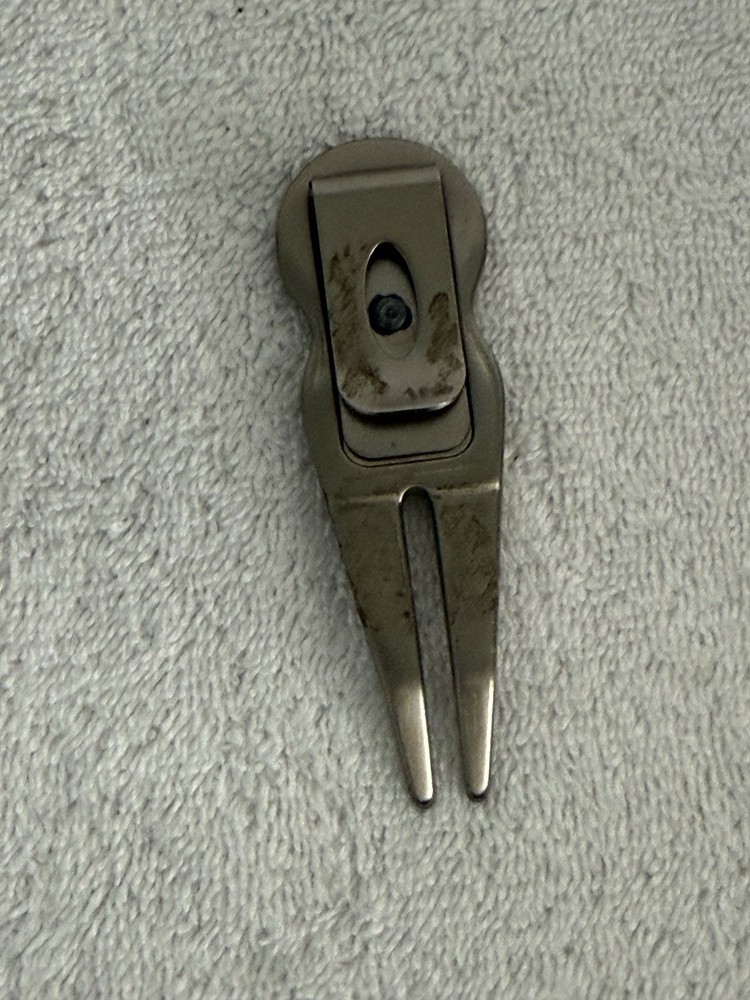 PGA Superstore Golf Divot Tool