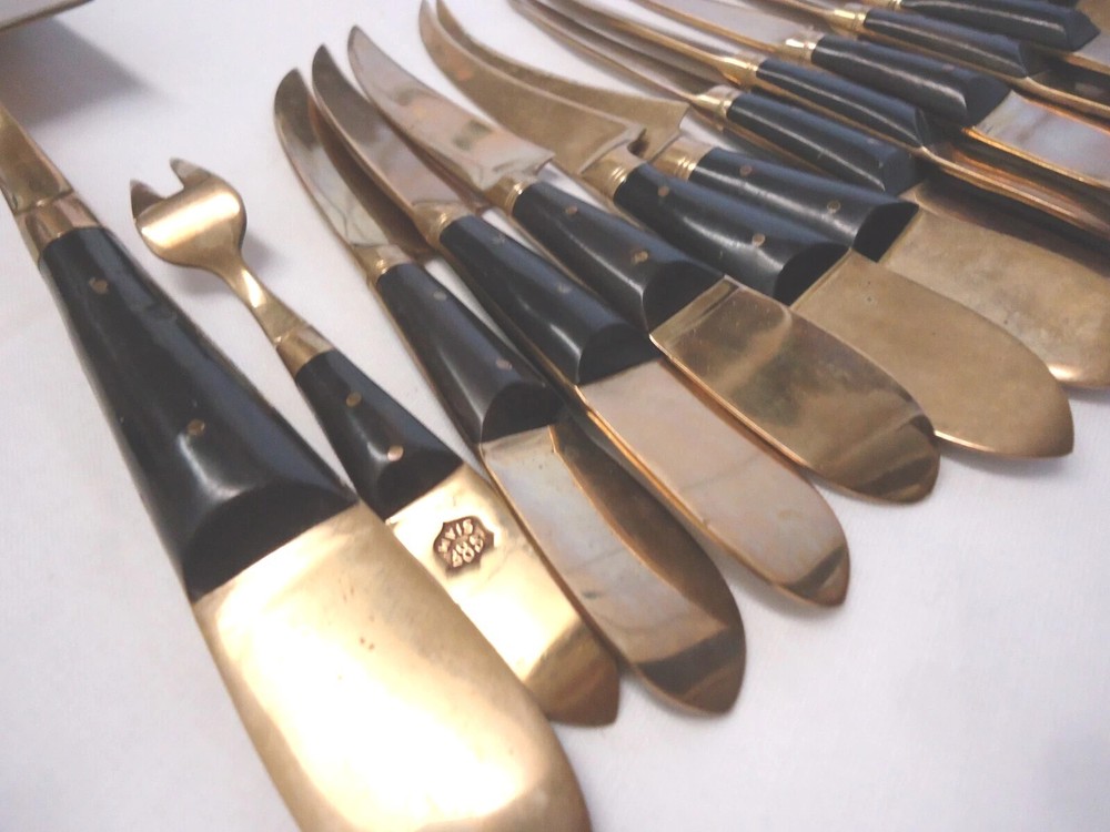 BRASS BRONZE FLATWARE 16-PIECES