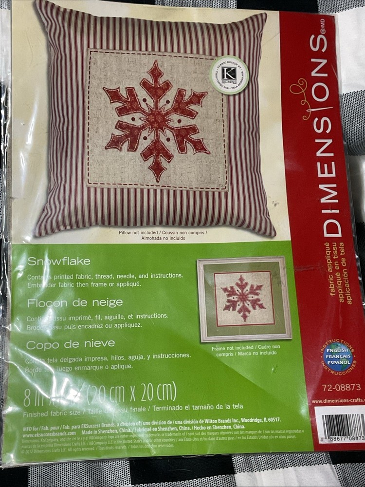 2012 Dimensions 72-08873 Snowflake Kit for Application 8"× 8" New