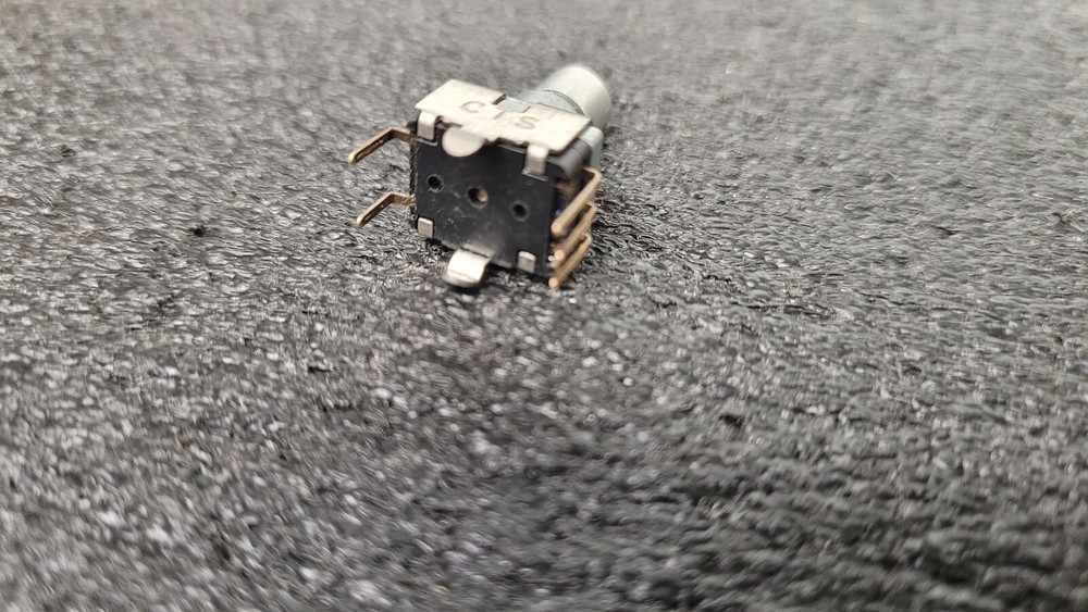 2pc CTS Rotary Encoder w/ N.O. Momentary Switch 360 Degrees - PC Board