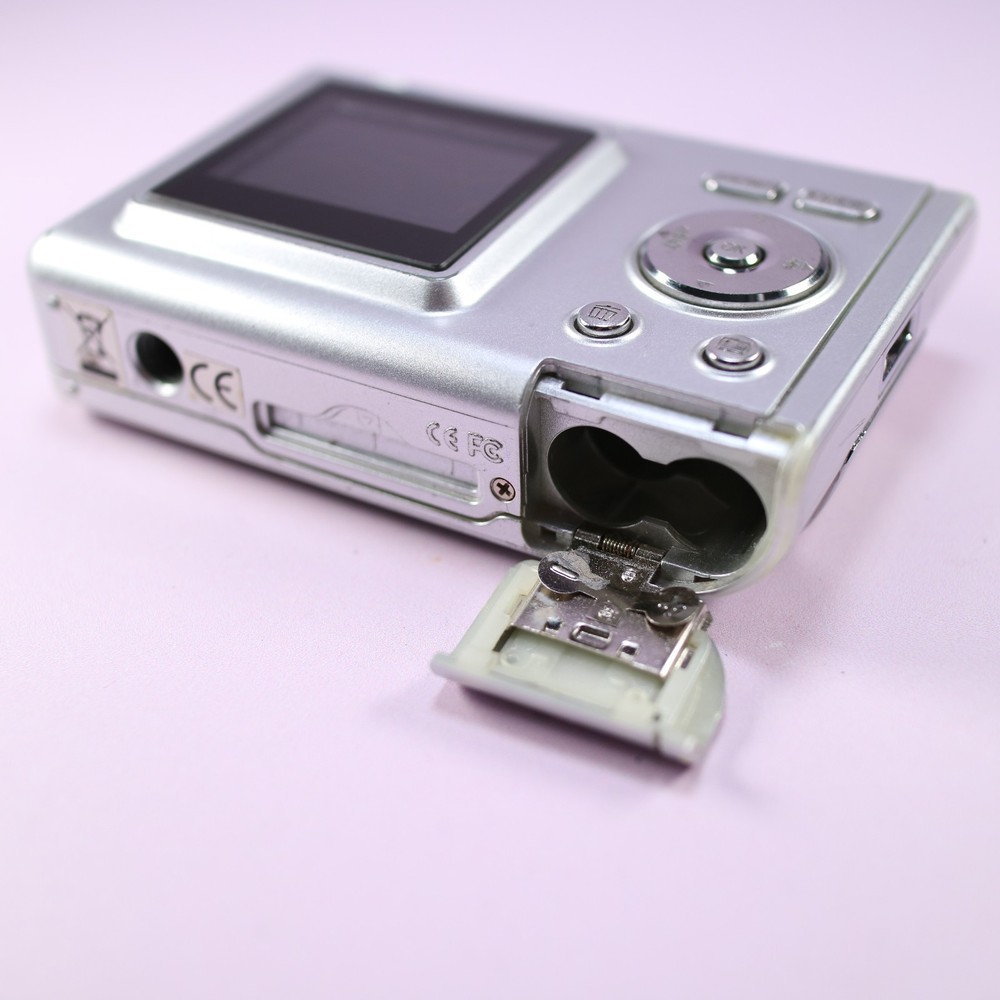 Technika SH-340T 3.1MP Compact Digital Camera Silver Tested