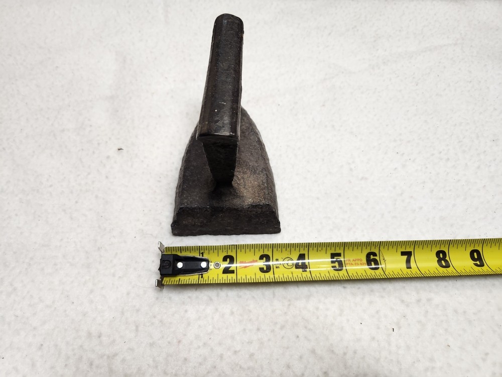 Antique Cast Iron Flat Iron