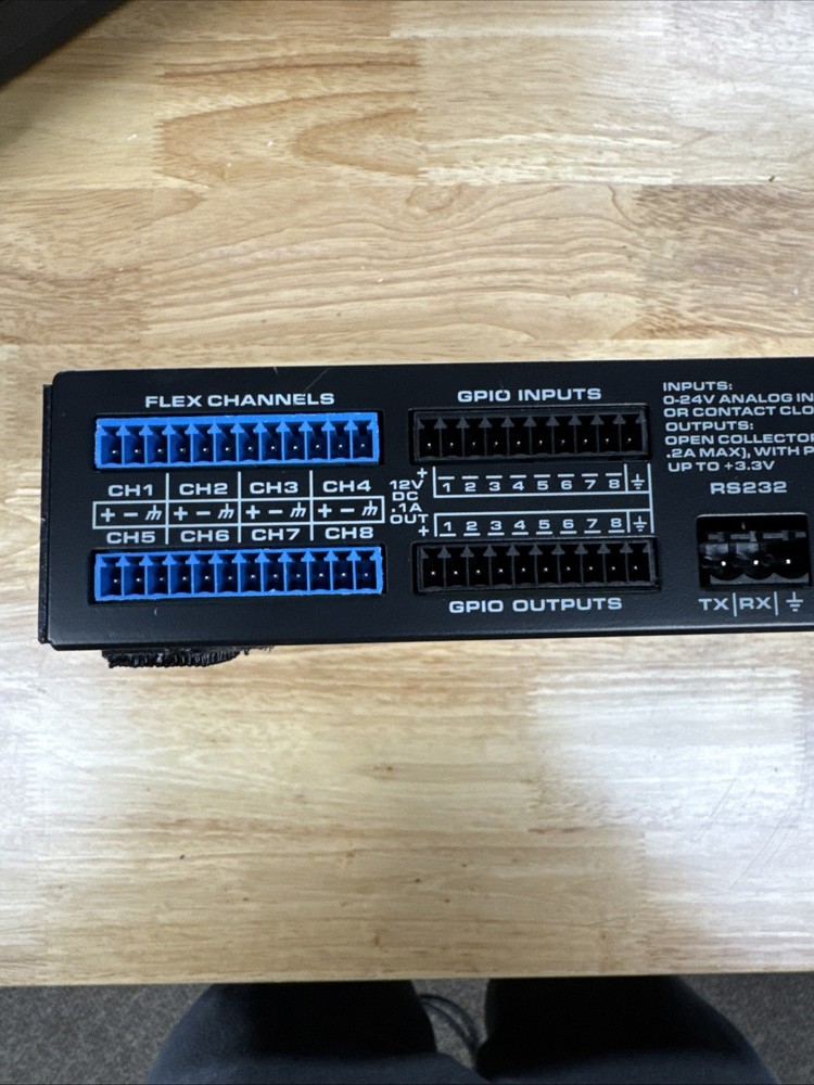 QSC Q-SYS I/O-8 Flex PoE+ Network Channel Expander