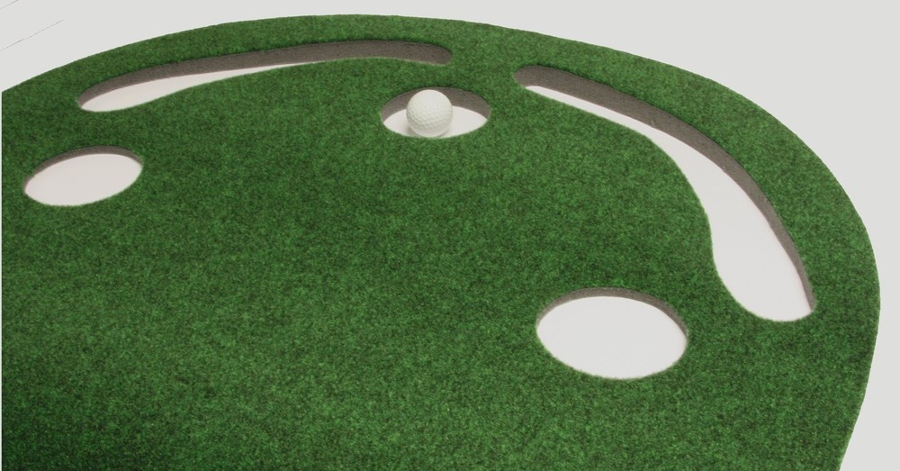 Putt-A-Bout Par Three Golf Putting Green