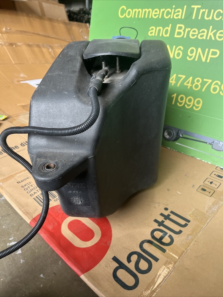 DAF ADBLUE TANK AND SENDER