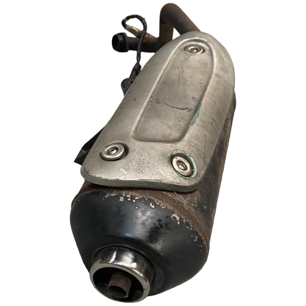Piaggio MP3 250 – Exhaust