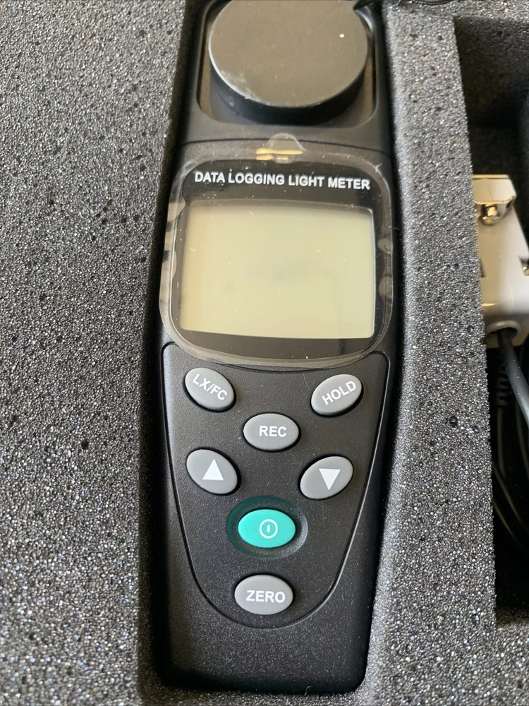 General Tools DLM203DL Data Logging Light Meter - Precision Measurement Tool