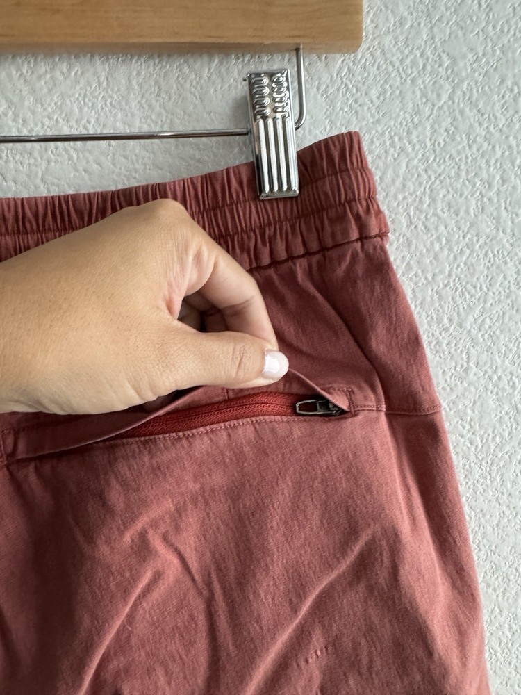 Lululemon Mens Red Shorts Size Medium