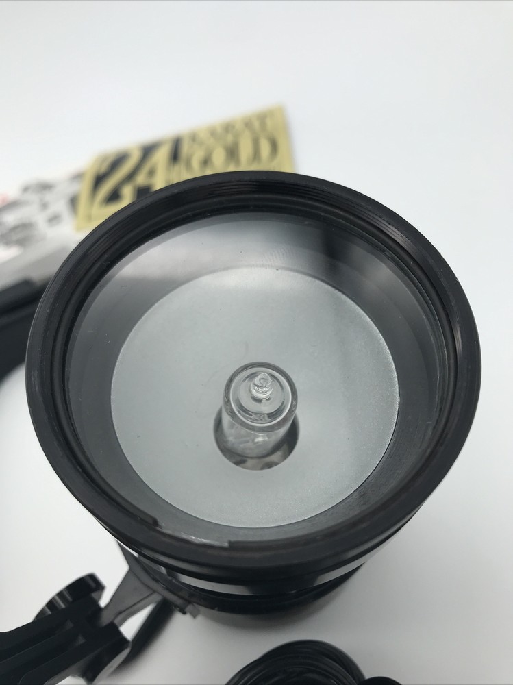 Solidex Magicool Model VL-9100 Camcorder Light