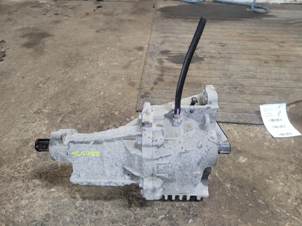 Transfer Case Fits 19-22 XT4 1547022
