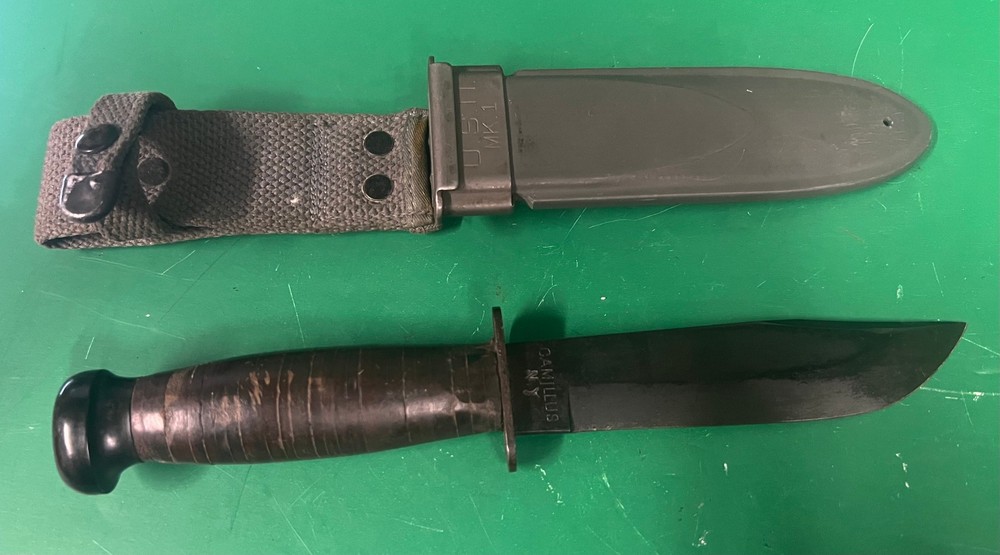 US NAVY MKI COMBAT SURVIVAL KNIFE- CAMILLUS