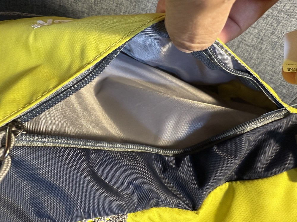 Camelbak Cloud Walker Yellow Backpack - No Bladder