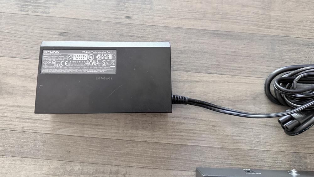 TP-Link Omada ER7212PC 3-in-1 VPN Gateway